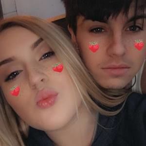 Meet your Posher, Ashton n